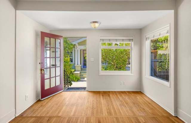 1620 De La Vina Street Gallery 4