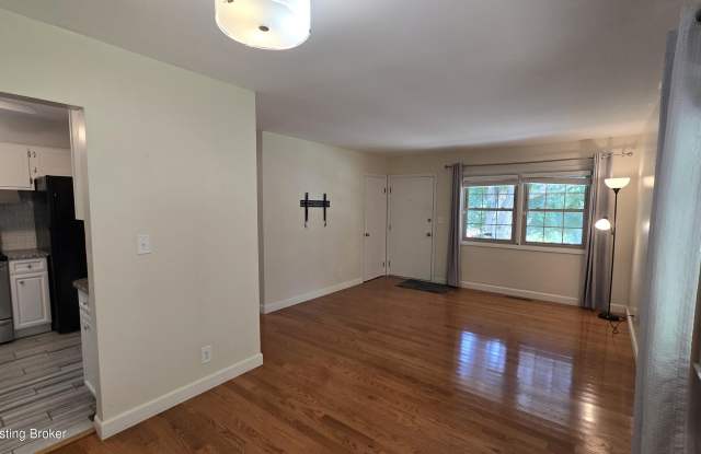 1620 Whippoorwill Rd Gallery 2