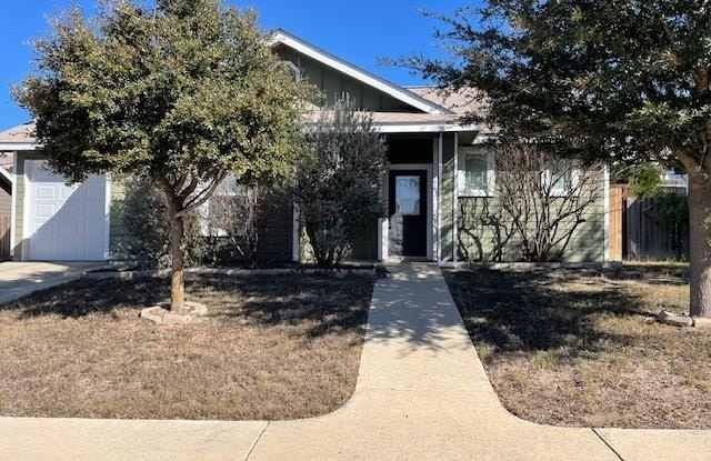 121 Ivy Lane - 121 Ivy Lane, Kerrville, TX 78028