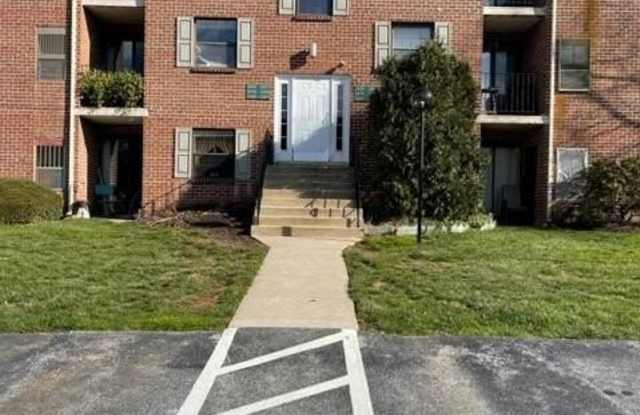 2409 POND VIEW Drive photos photos 2409 POND VIEW Drive photos photos