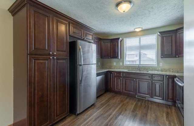 Beautiful Newer Home In South Lincoln photos photos