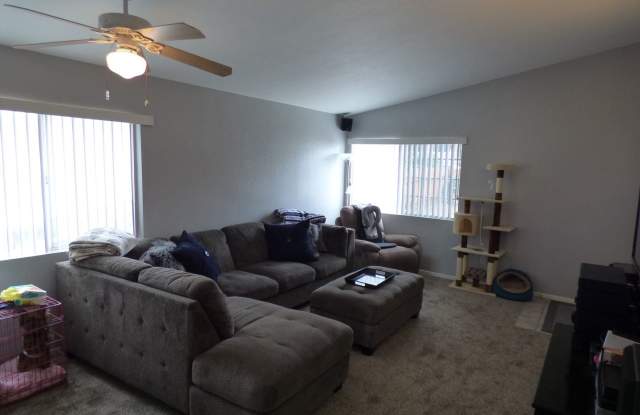 1277 Glencoe Drive Gallery 4