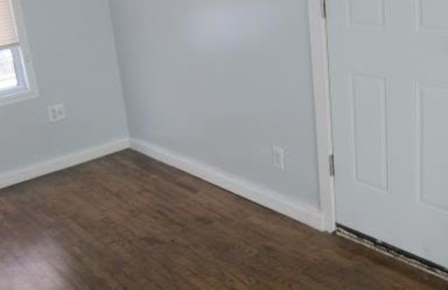 502 Hegeman Avenue Gallery 4