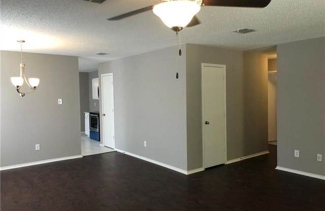 8600 Swan Park Drive Gallery 2
