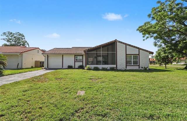 10157 BLUFF Court Gallery 1