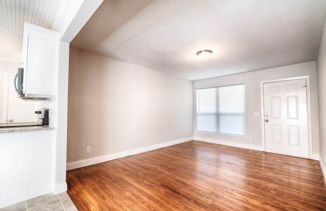 2714 Maple Drive Gallery 3