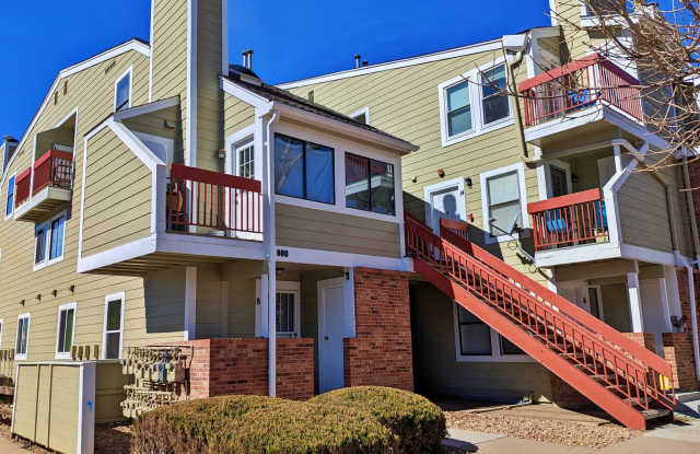 SO MUCH LIGHT! Beautifully Updated Smart Home 2Bd 2Bth 2nd Floor End Unit Condo in Aurora Schools photos photos