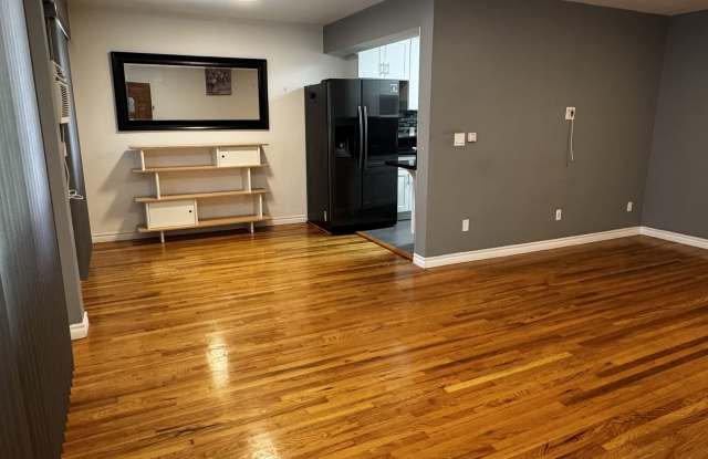 103 Hayworth Ave photos photos