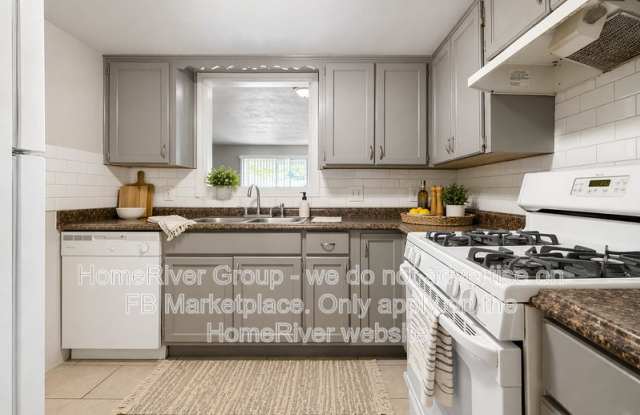 1911 Hearthstone Dr photos photos