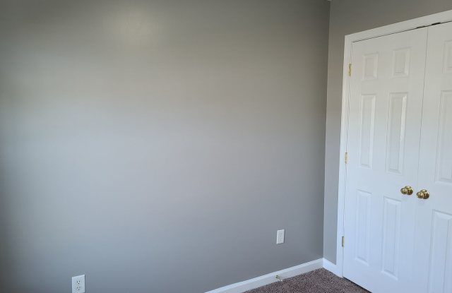 3 Bedroom Townhome for Rent in Waynesboro - 392 Viewpoint Way, Waynesboro, PA 17268