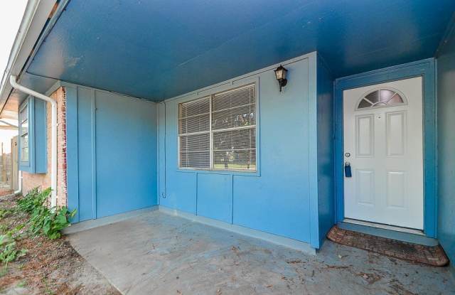7306 Wren Cir - 7306 Wren Circle, Texas City, TX 77591