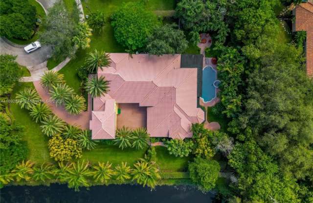 14130 SW 33rd CT photos photos