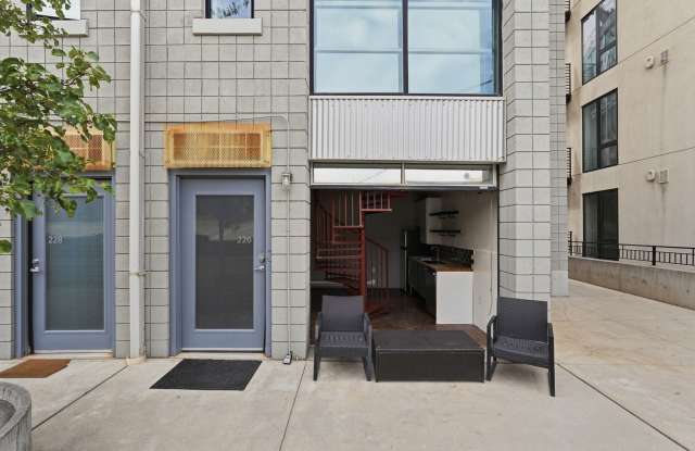 Modern Pet-Friendly 1-Bedroom Condo in Prime Salt Lake City Location with In-Unit Washer/Dryer & Stainless Steel Appliances photos photos