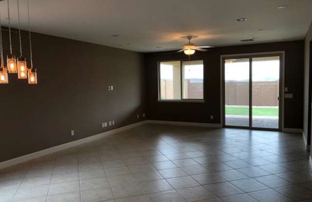 31695 North 132nd Drive Gallery 3