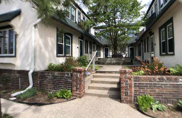 4237 Cedar Avenue S Gallery 2