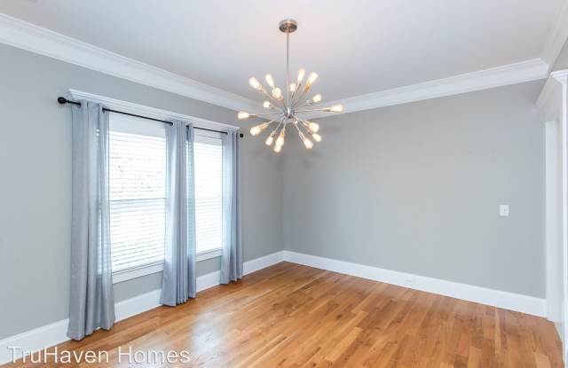 2652 White Oak Drive Gallery 4