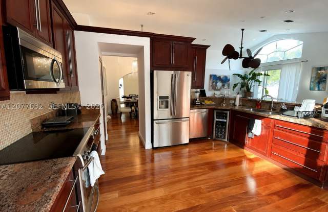 13658 Kiltie Ct Gallery 3