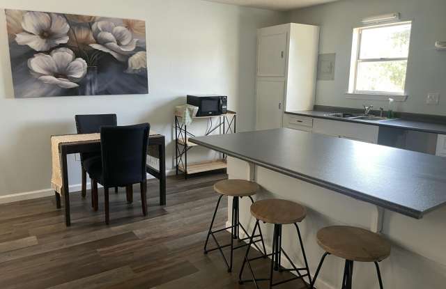 20413 Longview Road lot: Back Apartment Gallery 4
