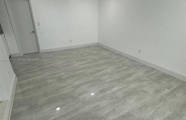 19340 Bel Aire Dr photos photos 19340 Bel Aire Dr photos photos