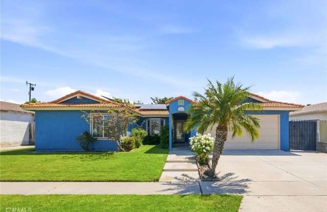 15952 Quartz Street photos photos