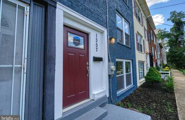 1357 MORRIS ROAD SE Gallery 3
