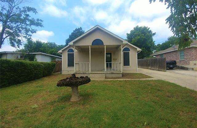 2609 Moore Avenue - 2609 Moore Avenue, Fort Worth, TX 76106