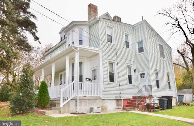 258 W CHURCH STREET - 258 West Church Street, Blackwood, NJ 08012