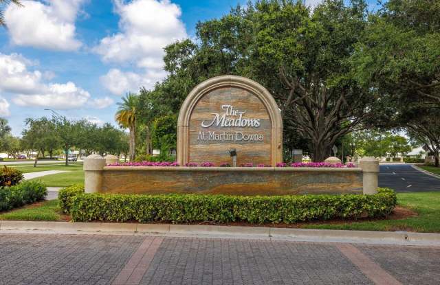 1560 SW Waterfall Boulevard photos photos