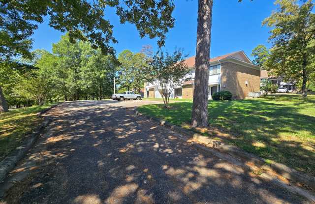 Remodeled AND Affordable Heber Springs Apartments. photos photos
