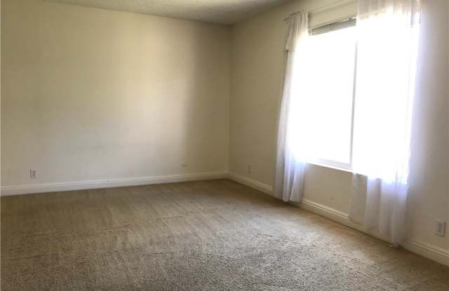 1567 W Tedmar Avenue Gallery 4