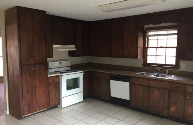 5238 Ridge Forest Drive Gallery 4