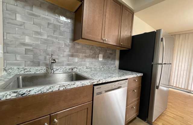 4410 BRIARWOOD Court N unit: 47 photos photos 4410 BRIARWOOD Court N unit: 47 photos photos