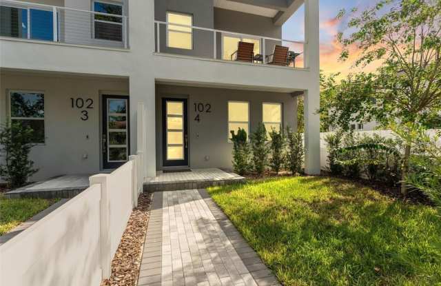 102 W ADALEE STREET photos photos