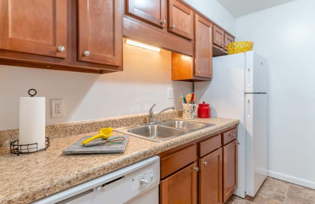 Crestview at Louisville Apartments photos photos