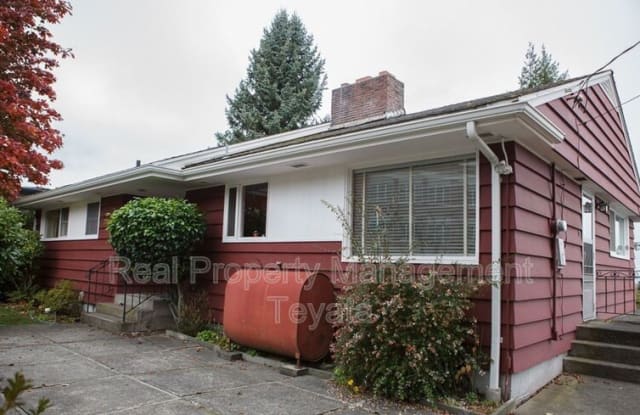 93 Hawthorn Rd. - 93 Hawthorn Road, Bellingham, WA 98225