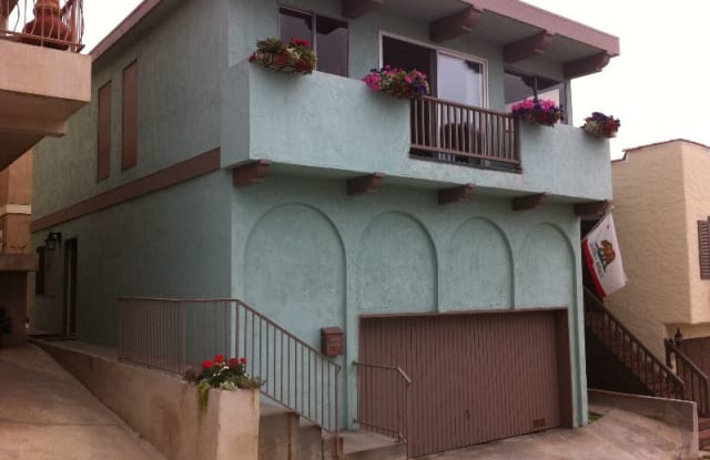 212 38th Street - 212 38th Street, Manhattan Beach, CA 90266