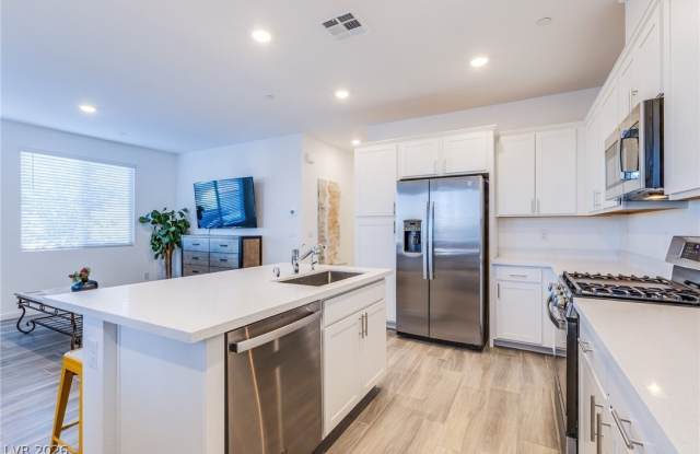 145 Aqua Commons Lane photos photos