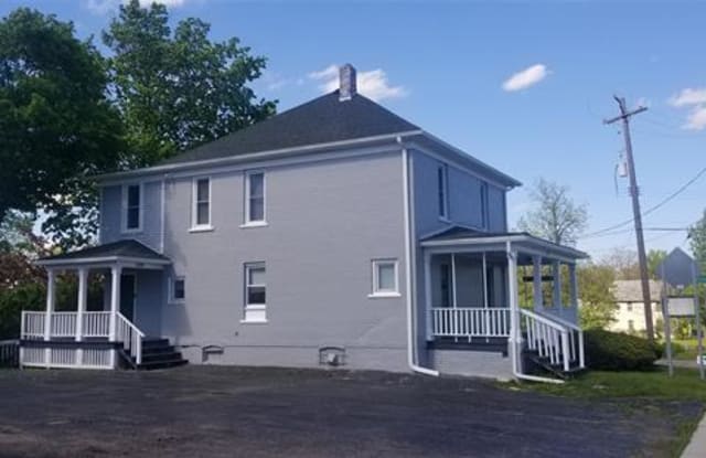 1200 W COURT Street - 1200 West Court Street, Flint, MI 48503