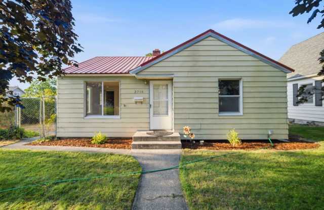 Charming Spokane Home with Fenced Yard & Garage photos photos