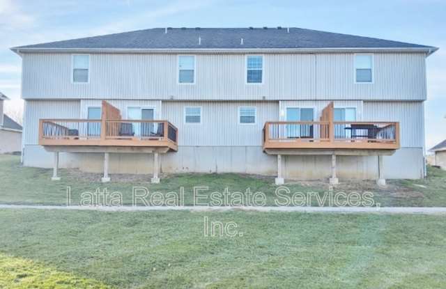 3323 SW Iron Creek Dr Gallery 2