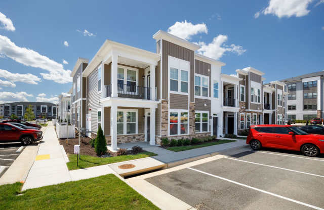 Brand New 2 Bedroom Condo Located in Midlothian!!!! photos photos