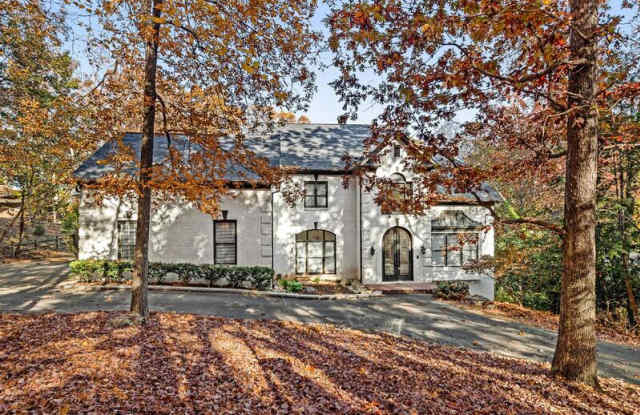 5516 Hardison Rd photos photos