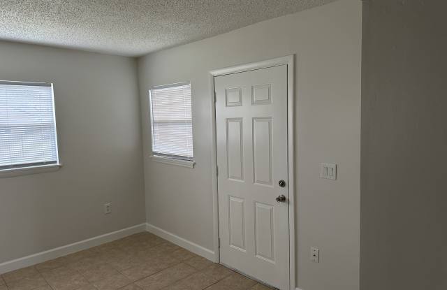 625 Forest Lake Drive photos photos
