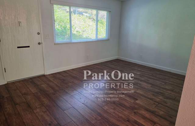 Beautiful Two Story Lafayette Townhome Gallery 4