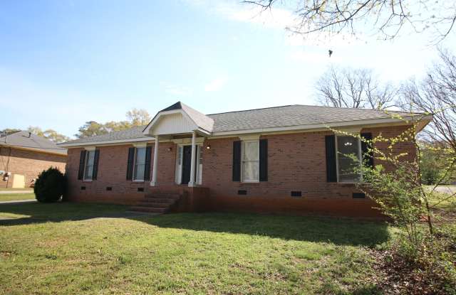 634 N Pine Hill Rd photos photos