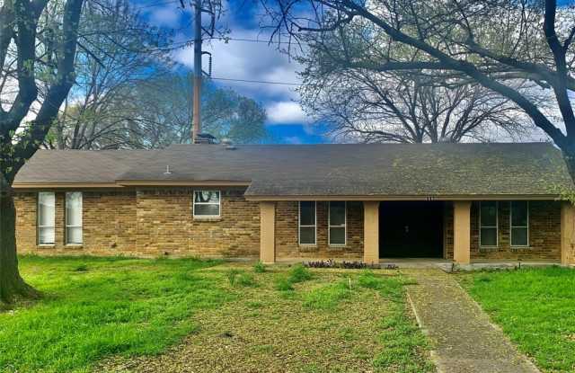 117 Charles Street - 117 Charles Street, DeSoto, TX 75115