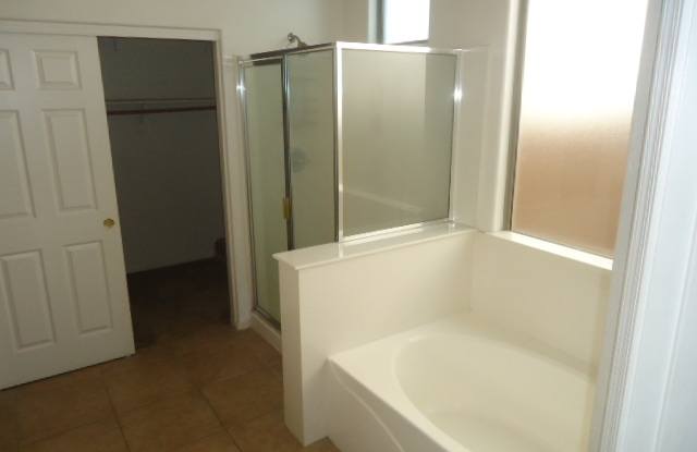 4040 East Desert Forest Trail Gallery 3
