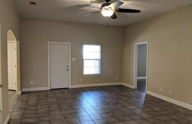 1704 Gainsborough Way Gallery 2