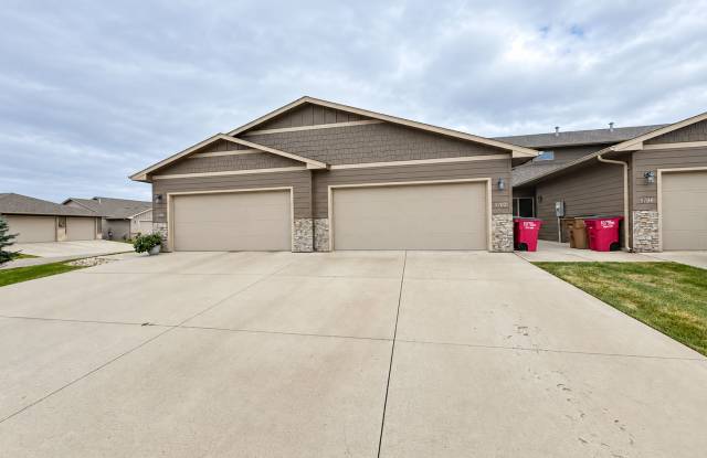 5702 S Bounty Gallery 1