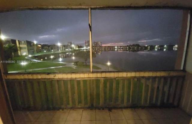 1591 NE Miami Gardens Dr photos photos